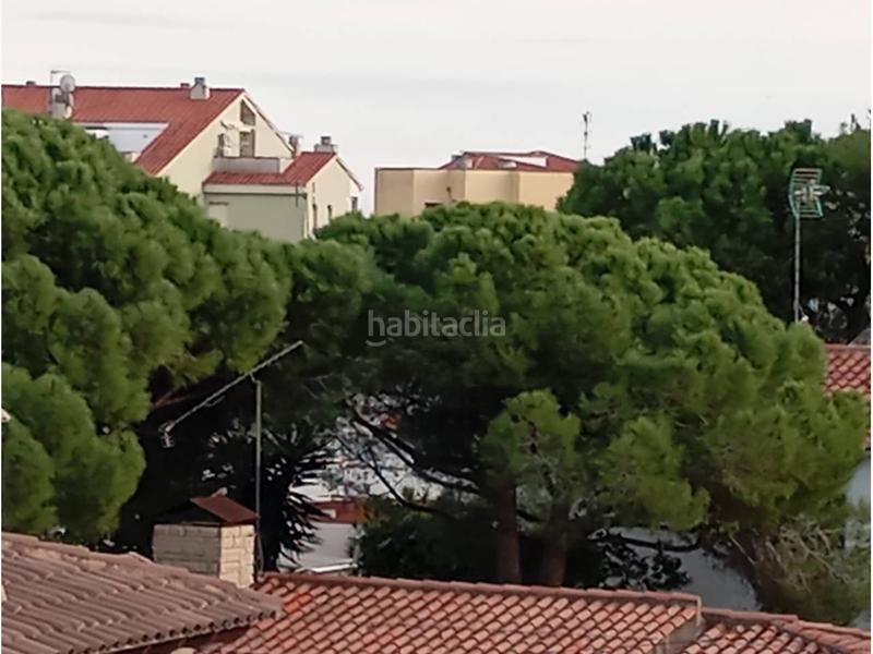 Foto 765ba6ea-fe6c-45bd-8ca2-5799b558d51d. Àtic amb aparcament piscina a Sant Salvador Coma-ruga