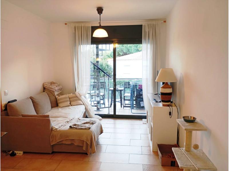 Foto 87b59acf-7ae1-4d52-923e-066ec55d3459. Àtic amb aparcament piscina a Sant Salvador Coma-ruga