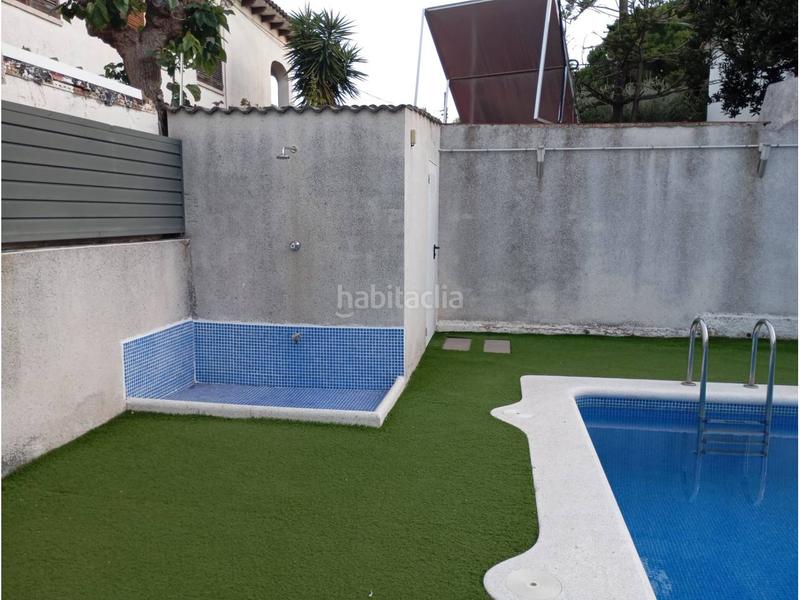 Foto f10886e7-87ba-44c4-a3b6-512cbc5954a3. Àtic amb aparcament piscina a Sant Salvador Coma-ruga