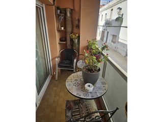 Pis a Nucli Antic. Piso en pueblo de cunit 3 habitaciones sin ascensor