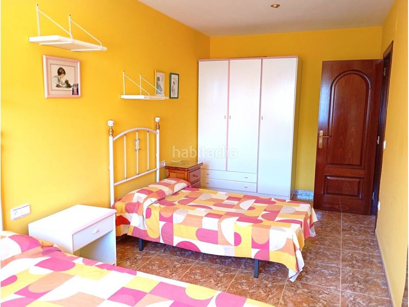 Foto ac6a0a3e-f919-4c7c-884d-de7b754f85a5. Casa amb calefacció aparcament a Santa Maria-l´Eixample-Sud Sumella Cubelles