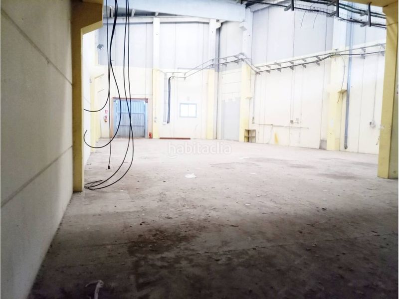 Foto c667f821-8c5d-412f-88de-07b6a5e9aacc. Nau industrial a Centre Vendrell (El)