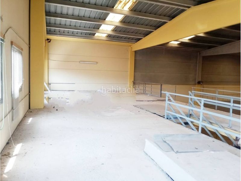 Foto cd33499b-40df-48fc-bba0-66adc34a1a42. Nau industrial a Centre Vendrell (El)