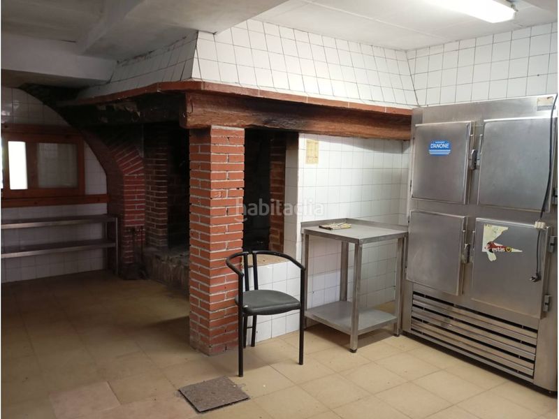 Foto ab997058-6da5-42db-86a2-753af04100ff. Masia amb calefacció aparcament a Mas Borràs-Coto del Rey Vendrell (El)