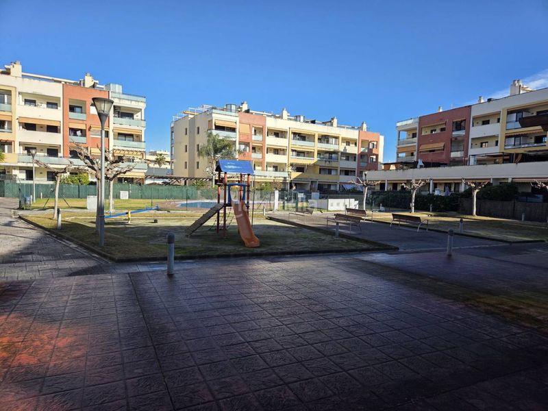 Foto 5fbe68ee-8bb3-4087-b540-be9b6afcb003. Pis amb calefacció aparcament piscina a Can Toni Cunit