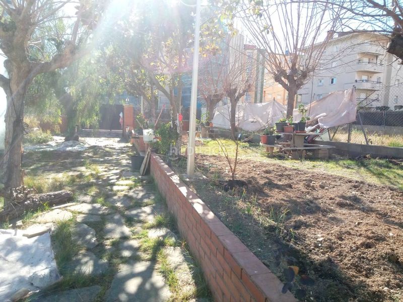 Foto f6ac56fc-eb35-4ea5-91b3-48b724f72e3b. Terreny residencial a Cunit residencial Cunit
