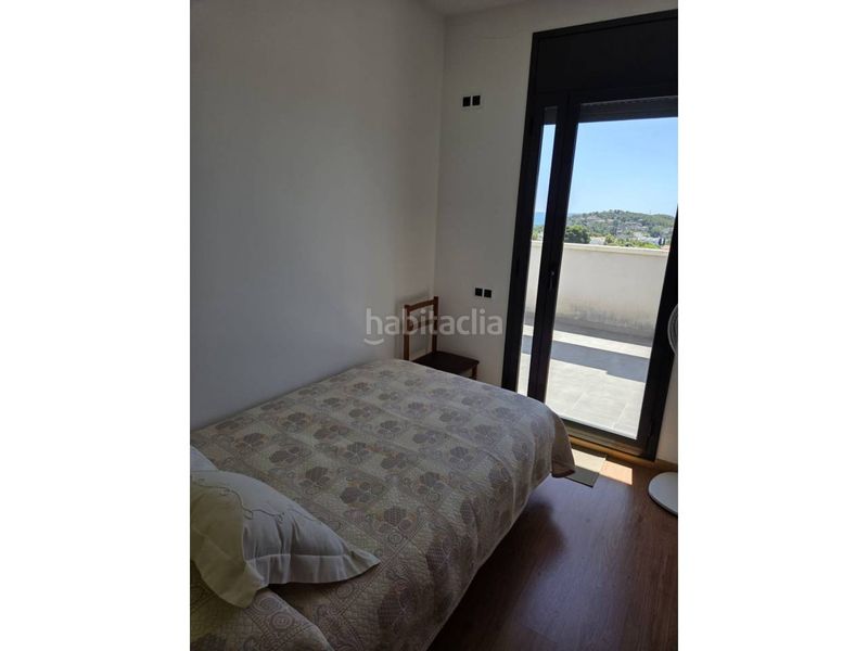 Foto 553a9727-2036-473d-a0e8-1d6bc1a750bb. Xalet amb calefacció aparcament piscina a costa Cunit - els jardins - els rosers Cunit