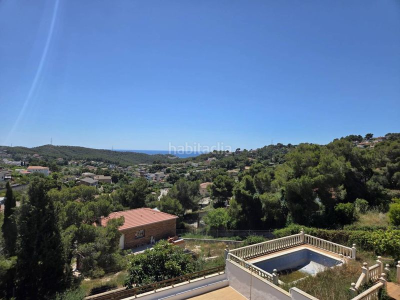 Foto 70f66490-2740-4ac3-b767-d58c08a08b7d. Xalet amb calefacció aparcament piscina a costa Cunit - els jardins - els rosers Cunit