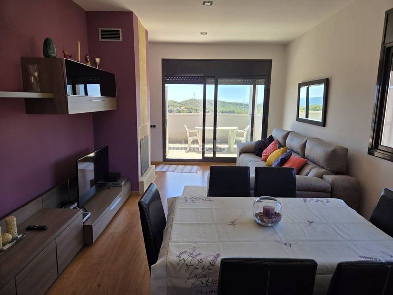 Foto 77519441-765d-4142-a58e-11a997f46ebc. Xalet amb calefacció aparcament piscina a costa Cunit - els jardins - els rosers Cunit