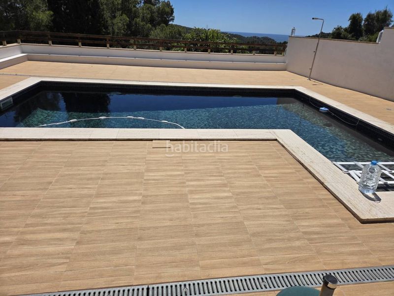 Foto 9c606df7-e044-4691-9393-e2370fa79d49. Xalet amb calefacció aparcament piscina a costa Cunit - els jardins - els rosers Cunit