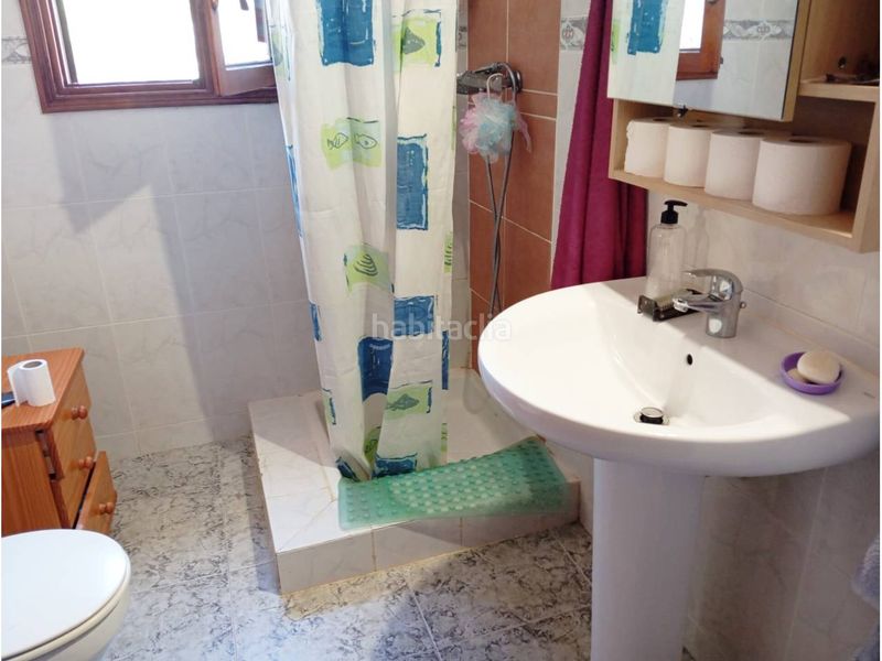Foto 4516ed21-80d6-42d7-992b-20dd31bb232c. Casa amb aparcament a Bellvei