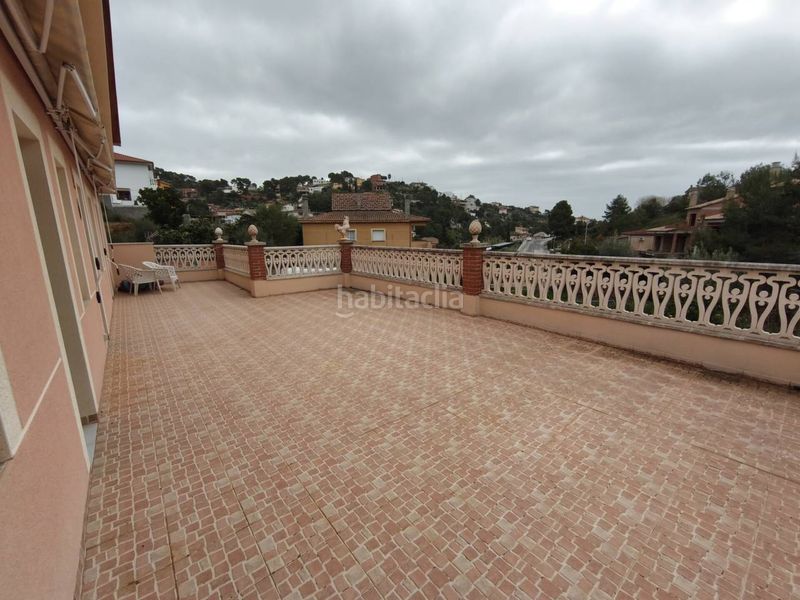Foto 1201b723-1259-42a5-811d-ba54a6afad00. Casa amb calefacció aparcament piscina a costa Cunit - els jardins - els rosers Cunit