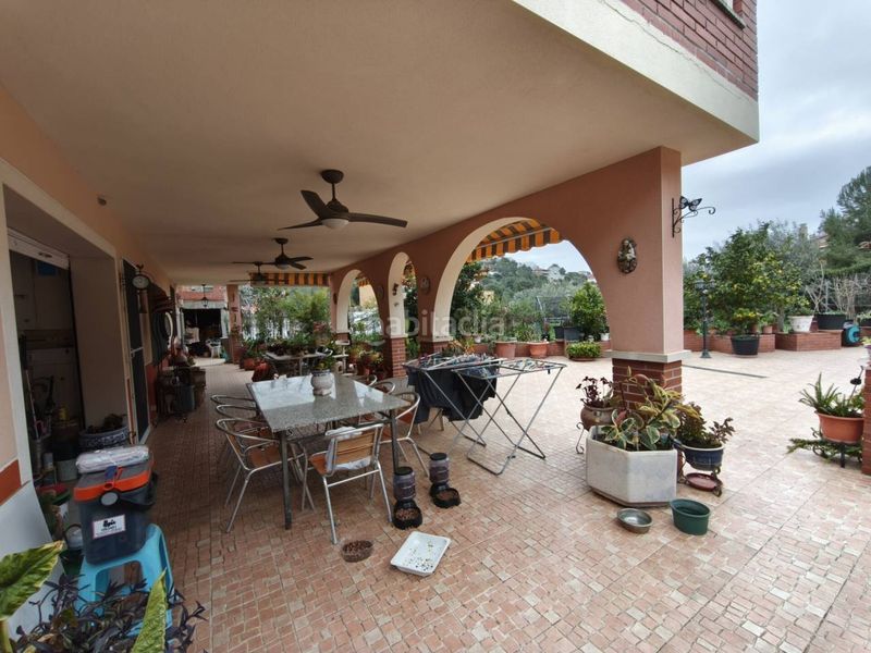 Foto 5f72dab9-6915-4839-a151-bc292bd703c8. Casa amb calefacció aparcament piscina a costa Cunit - els jardins - els rosers Cunit