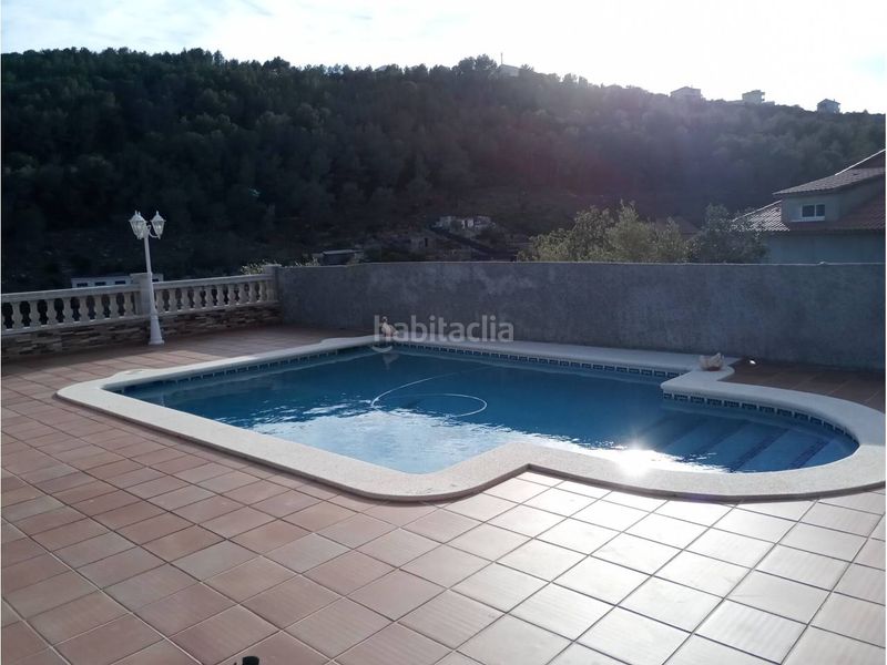 Foto 5f9a43c1-d583-4915-a661-17a77bf65f06. Casa amb calefacció aparcament piscina a costa Cunit - els jardins - els rosers Cunit