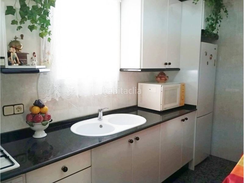 Foto a87c7d1a-183c-4a74-90e9-25e705a88a7b. Casa amb calefacció aparcament piscina a costa Cunit - els jardins - els rosers Cunit