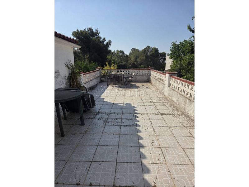 Foto f2510789-0ef8-457e-a763-45c3e01a6046. Casa amb aparcament a Cunit residencial Cunit