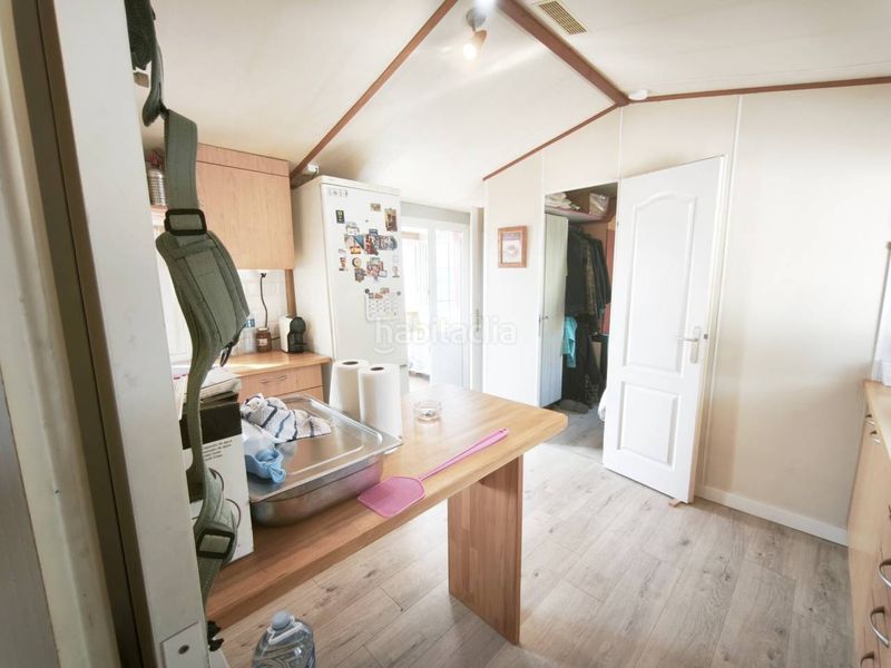Foto 6beaf6aa-ee6c-4def-8573-b0e30f562b45. Casa amb aparcament a costa Cunit - els jardins - els rosers Cunit