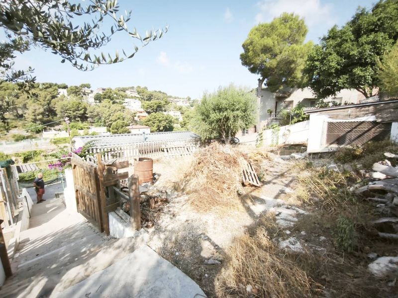 Foto 9eb643f9-5c22-4ba9-aed0-d42fb5894d07. Casa amb aparcament a costa Cunit - els jardins - els rosers Cunit