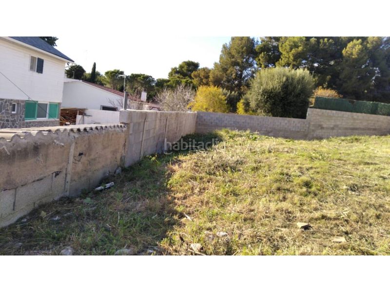 Foto 971bce0d-1c40-4372-83bf-a295ea135794. Terreno residencial parcela edificable llana 416 m2 residencial en Cunit
