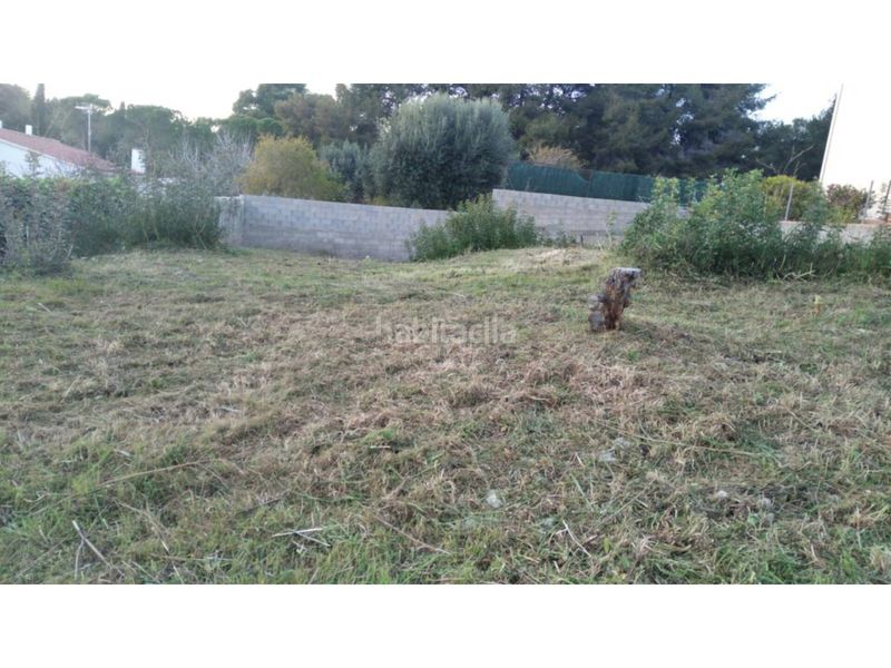 Foto c349e8b3-fefb-488f-b0e7-8497a684a66c. Terreno residencial parcela edificable llana 416 m2 residencial en Cunit
