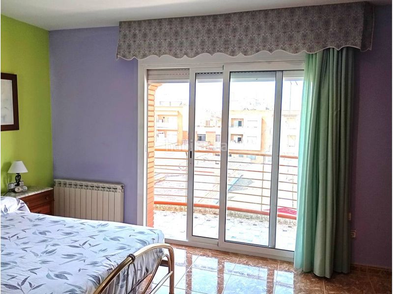 Foto 4596c96c-274d-4c52-ac27-793d7ce6f623. Casa amb calefacció aparcament a Santa Maria-l´Eixample-Sud Sumella Cubelles