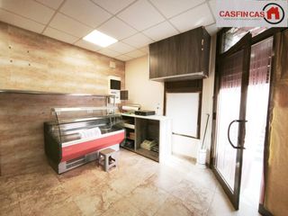 Geschäftsraum in Banyeres del Penedès. Local comercial en banyeres del penedes  zona centro