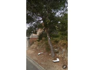 Terreny residencial a Segur de Calafell Nucli Urbà. Parcela en venta en segur de daltles brises