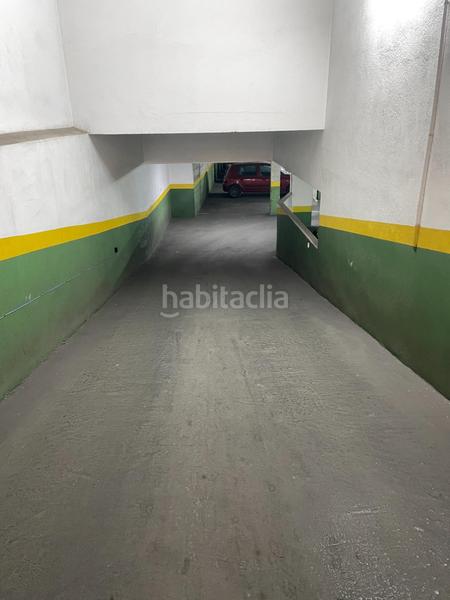 Foto f1af5ab6-d4c1-4e09-af97-93be33c7d462. Parking coche garaje en pleno centro en Mercado Alicante