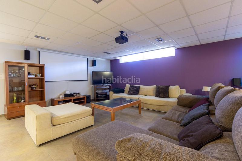 Foto 1614d5c5-6c54-4417-8a2b-42ebf1a1d5d1. Xalet amb calefacció aparcament piscina a Almajada-Ravel Mutxamel