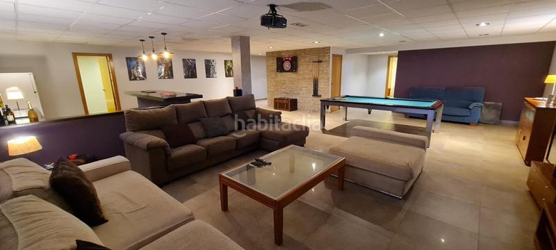 Foto 39e017b2-8dd1-41bd-8b7a-23fd5b61f4ee. Xalet amb calefacció aparcament piscina a Almajada-Ravel Mutxamel