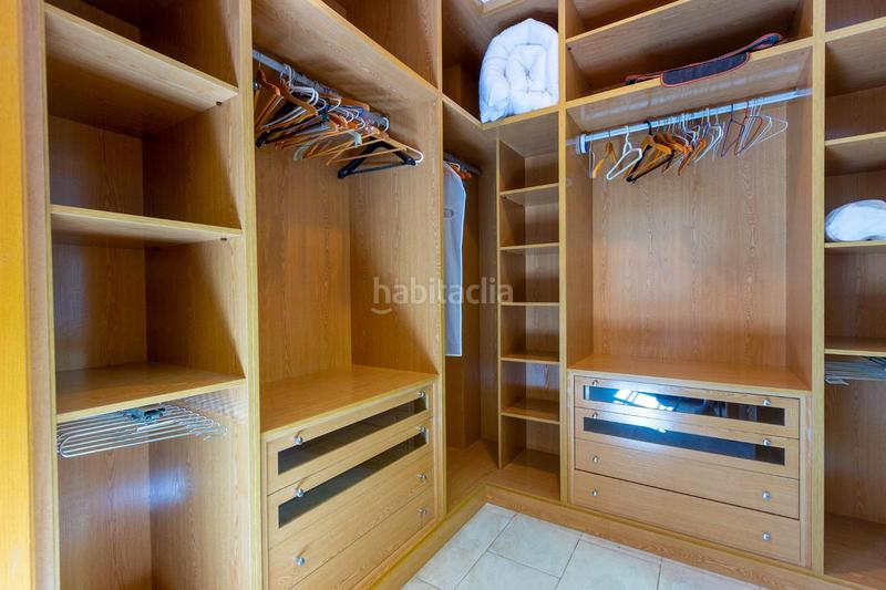 Foto 54f5e205-4204-497d-b6ce-a246b4602e4e. Xalet amb calefacció aparcament piscina a Almajada-Ravel Mutxamel