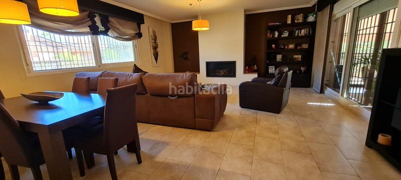 Foto 86200f3d-408a-4afd-ad6e-1b131fce455a. Xalet amb calefacció aparcament piscina a Almajada-Ravel Mutxamel