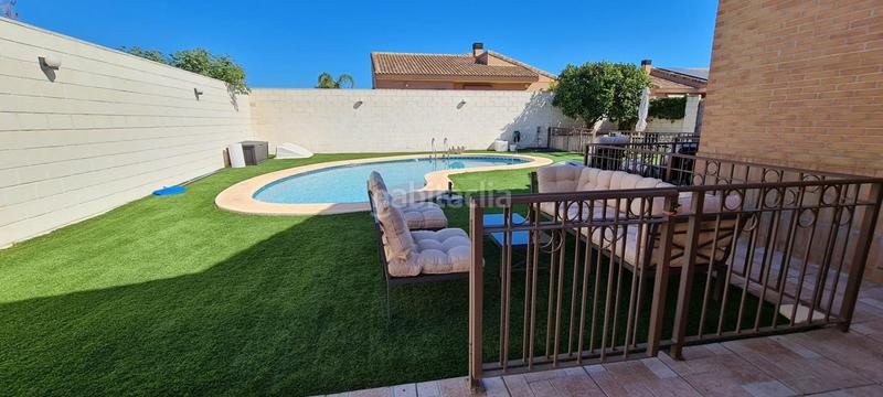 Foto c5c5bde3-f6cd-489d-b708-732430cca340. Xalet amb calefacció aparcament piscina a Almajada-Ravel Mutxamel