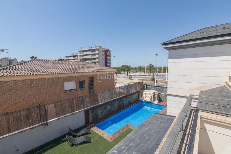 Foto 9b1d6ae5-4c1e-4e88-8ebd-2406cf4f66e2. Chalet en Los Arenales del Sol Elche / Elx
