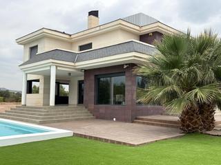 Xalet a Plaza Castelar - Mercado Central. Exclusiva villa de lujo en elda  la jaud  elegancia, modernidad
