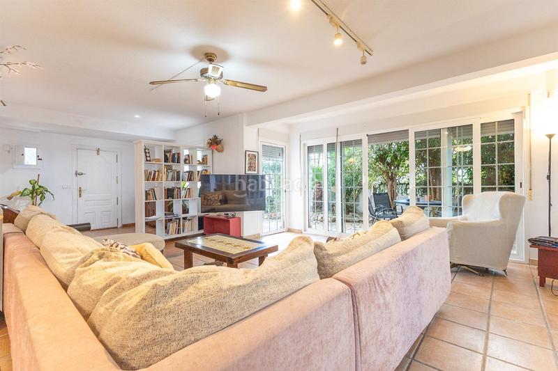 Foto 37f59bb2-72a1-43d7-9f86-715a9b6589db. Chalet avec chauffage parking dans Pueblo Español-Coveta Fumá Campello (el)