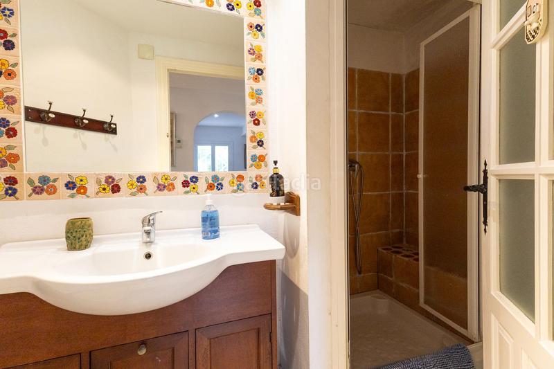 Foto 8c19c8a8-b73e-4481-9c65-aa99cab589f5. Chalet avec chauffage parking dans Pueblo Español-Coveta Fumá Campello (el)