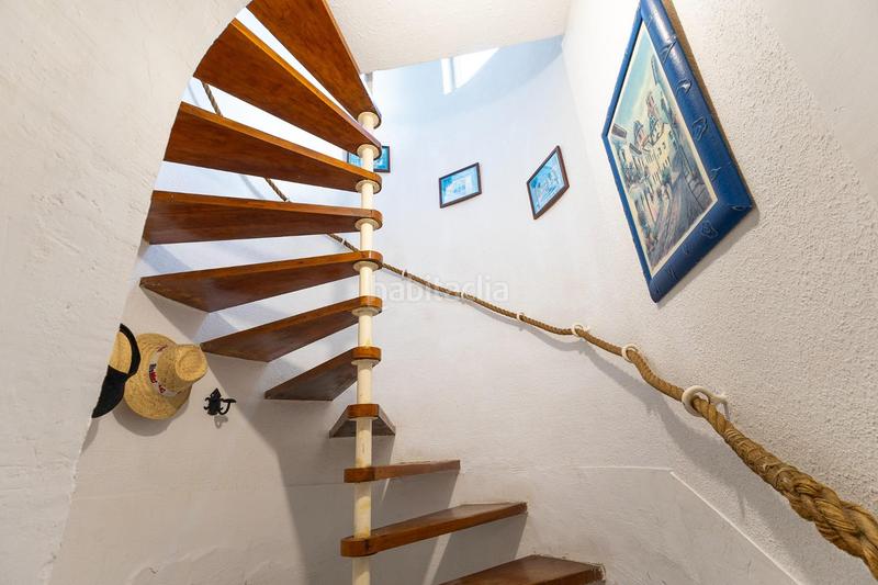 Foto f98134ef-39ef-4b94-a336-8a1f6e656d0e. Chalet avec chauffage parking dans Pueblo Español-Coveta Fumá Campello (el)