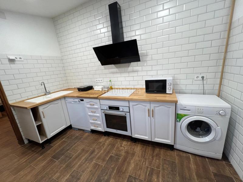 Foto 0e5e5794-a92c-4307-8484-0a4eed57edb0. Casa in Las Trescientas-San Francisco-Ciudad Vergel Elda