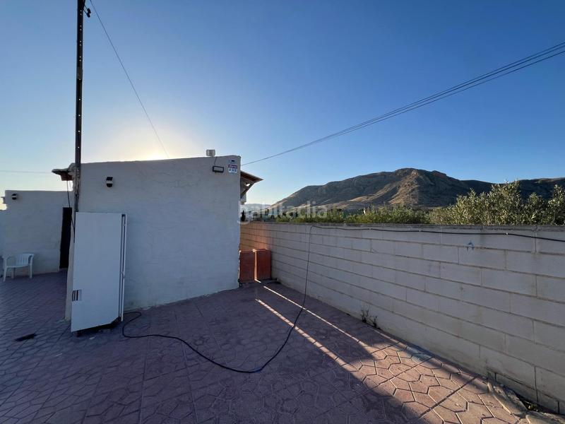 Foto 69e9d00d-cfdc-4f41-9f17-f3736a461c2a. Casa in Las Trescientas-San Francisco-Ciudad Vergel Elda