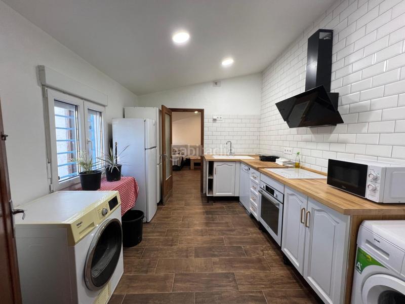 Foto 823f7330-d537-40c2-88d5-718deb8ff042. Casa in Las Trescientas-San Francisco-Ciudad Vergel Elda