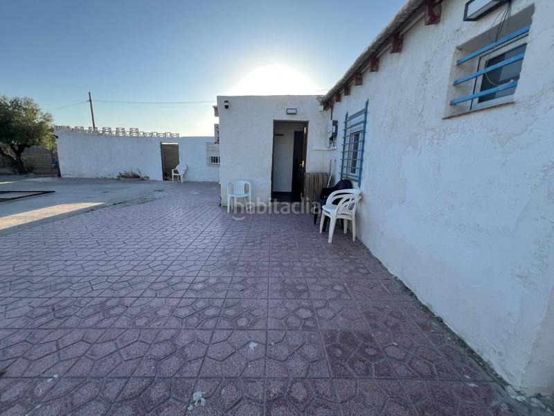 Foto be4bd2fb-f39a-40c6-bc2e-903e4feff1a9. Casa in Las Trescientas-San Francisco-Ciudad Vergel Elda