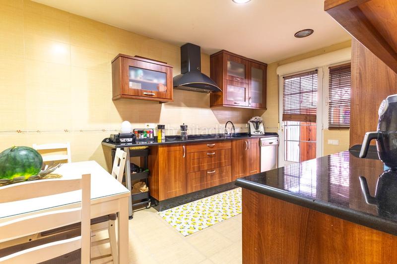 Foto c3b6ad7b-e4ac-4e79-8f41-83fa39e0734f. Maison avec chauffage parking piscine dans Monforte del Cid