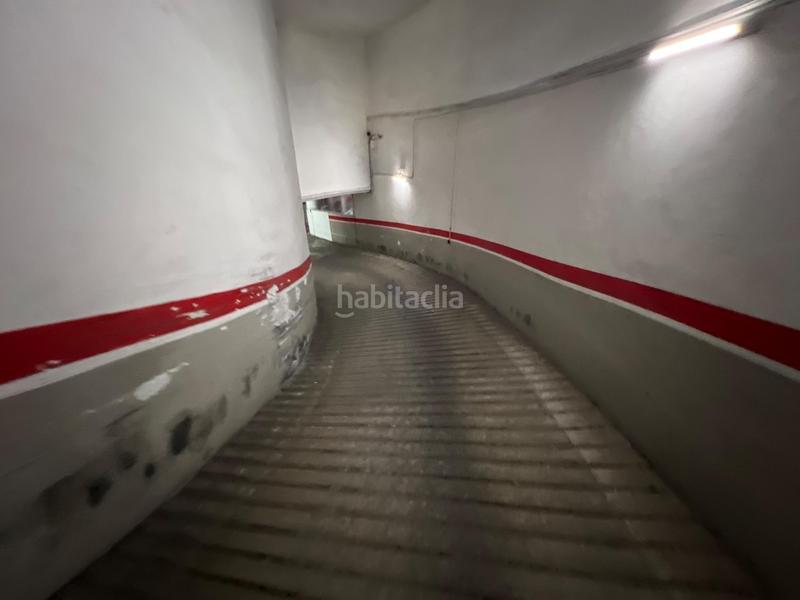 Foto 5939eedb-42c5-4e28-a605-d83fdabf2f2e. Autoparkplatz in calle de amadeo de saboya 2 in Carolinas Altas Alicante