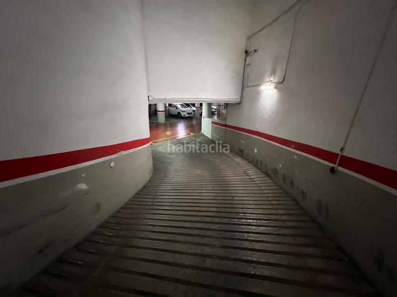 Foto 872d016f-418f-4827-94ea-8686010d79d2. Autoparkplatz in calle de amadeo de saboya 2 in Carolinas Altas Alicante