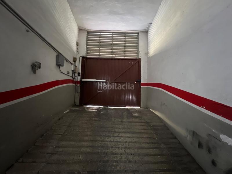 Foto e973279c-ae05-4b45-93ac-495b7c865cfd. Autoparkplatz in calle de amadeo de saboya 2 in Carolinas Altas Alicante