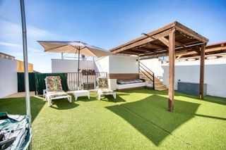 Casa aparellada  Calle llentiscle del. Precioso chalet adosado con urbanizacion en cotoveta muchamiel