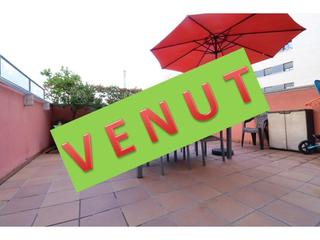 Piso  Estoril. Terraza, parquing, trastero, piscina y pista de padel