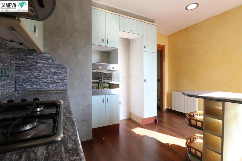 Foto 688bb0fa-50d6-435d-8d74-db2f47fc8747. Zweistöckige wohnung mit heizung in Covadonga Sabadell