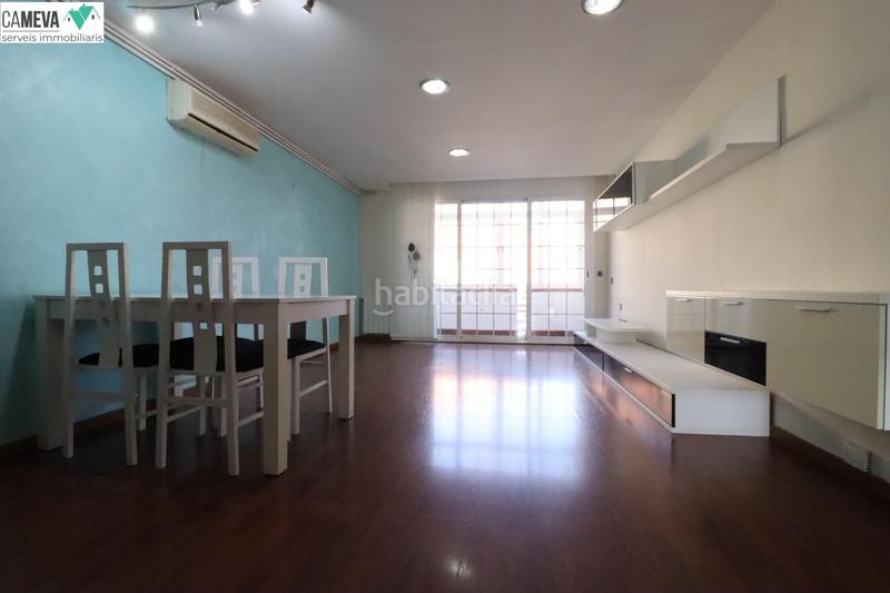 Foto 8dbad449-b22c-4dd7-b9ec-265968295101. Zweistöckige wohnung mit heizung in Covadonga Sabadell